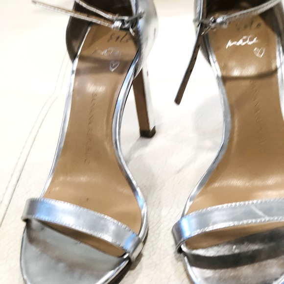 Banana Republic Hello Sole Mate Metallic Silver Stilettos 👠 Like New Size 7 - Picture 2 of 9
